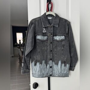 *NWOT- WREN & GLORY "SILVER PAINTED” BLACK DENIM JACKET (MEDIUM)